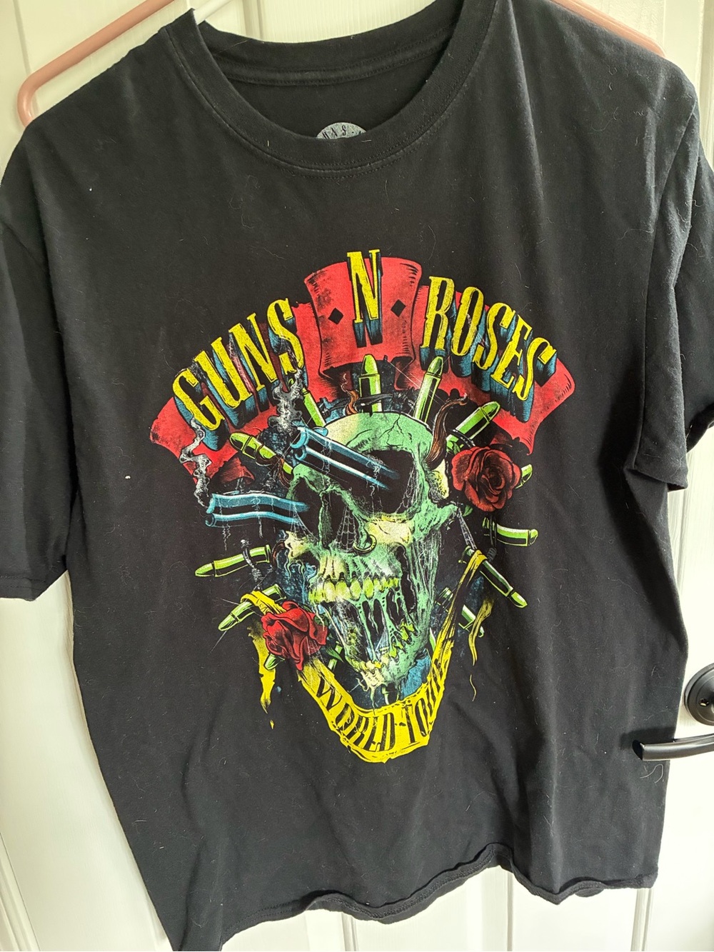 Guns N Roses Concert Tee Large